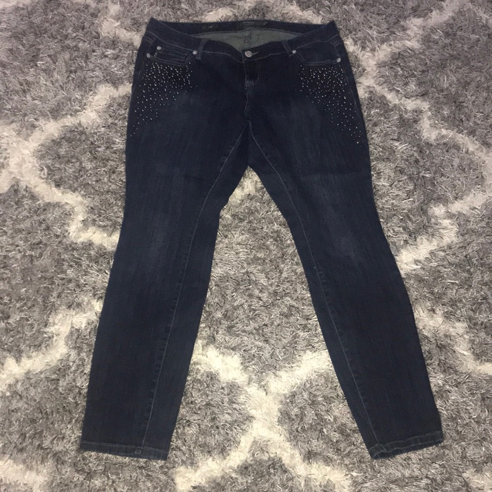 EUC Slim Premium Torrid Jeans Size 14 bling plus